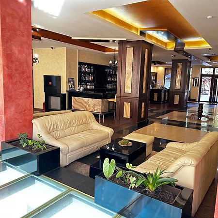Borovets Holiday Apartments - Different Locations In โบโรเวทส์ ภายนอก รูปภาพ