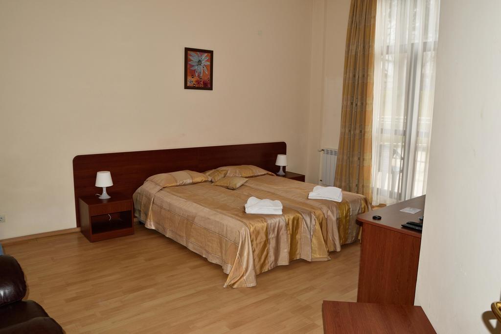 Borovets Holiday Apartments - Different Locations In โบโรเวทส์ ภายนอก รูปภาพ